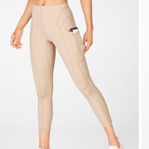 EUC High-Waisted Motion365® Pocket 7/8 COLOR IS BRIGHT CORAL!!! 🩷❤️🩷❤️